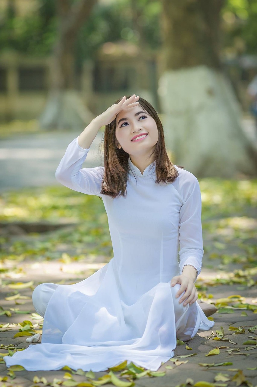 记忆女神的女儿们漫画，探索记忆与情感的奇幻之旅
