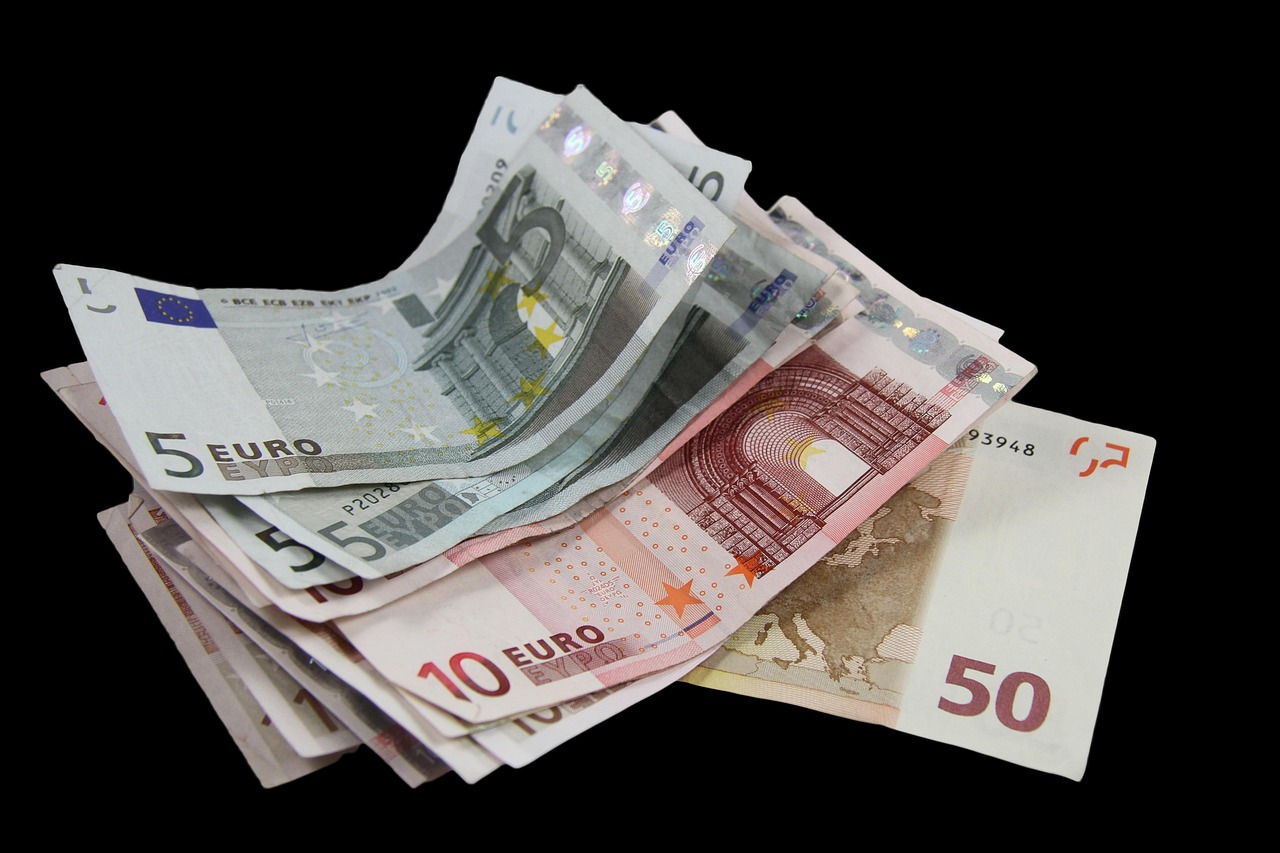 福彩双色球中奖规则详解及奖金金额概览